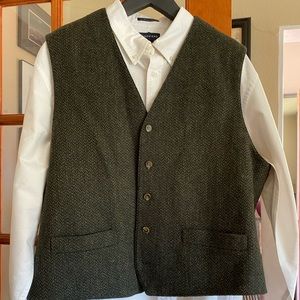 Men’s wool vest